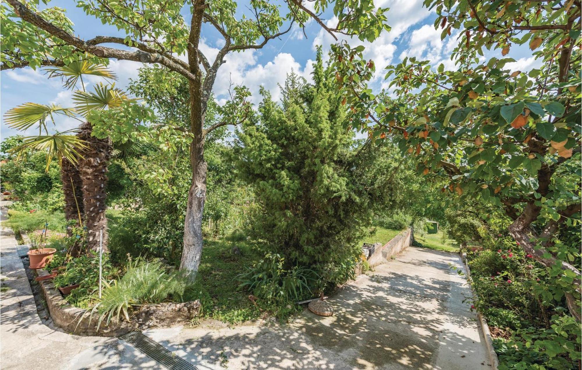 Awesome Home In Porec With House Sea View Exterior foto